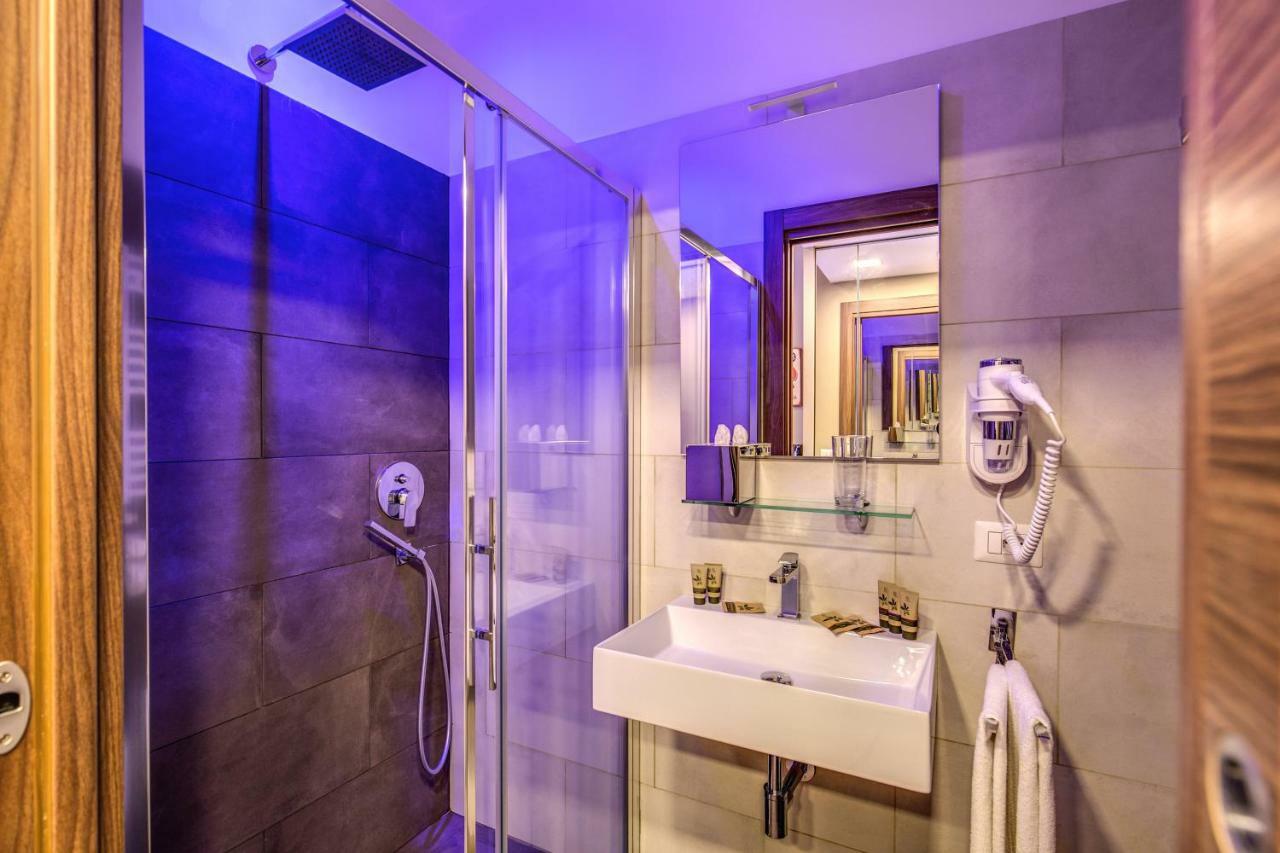 H501 Luxury Rooms Roma Ngoại thất bức ảnh